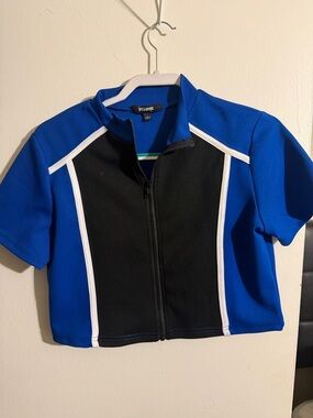 Blue & Black Zip Front Crop Top with White Piping